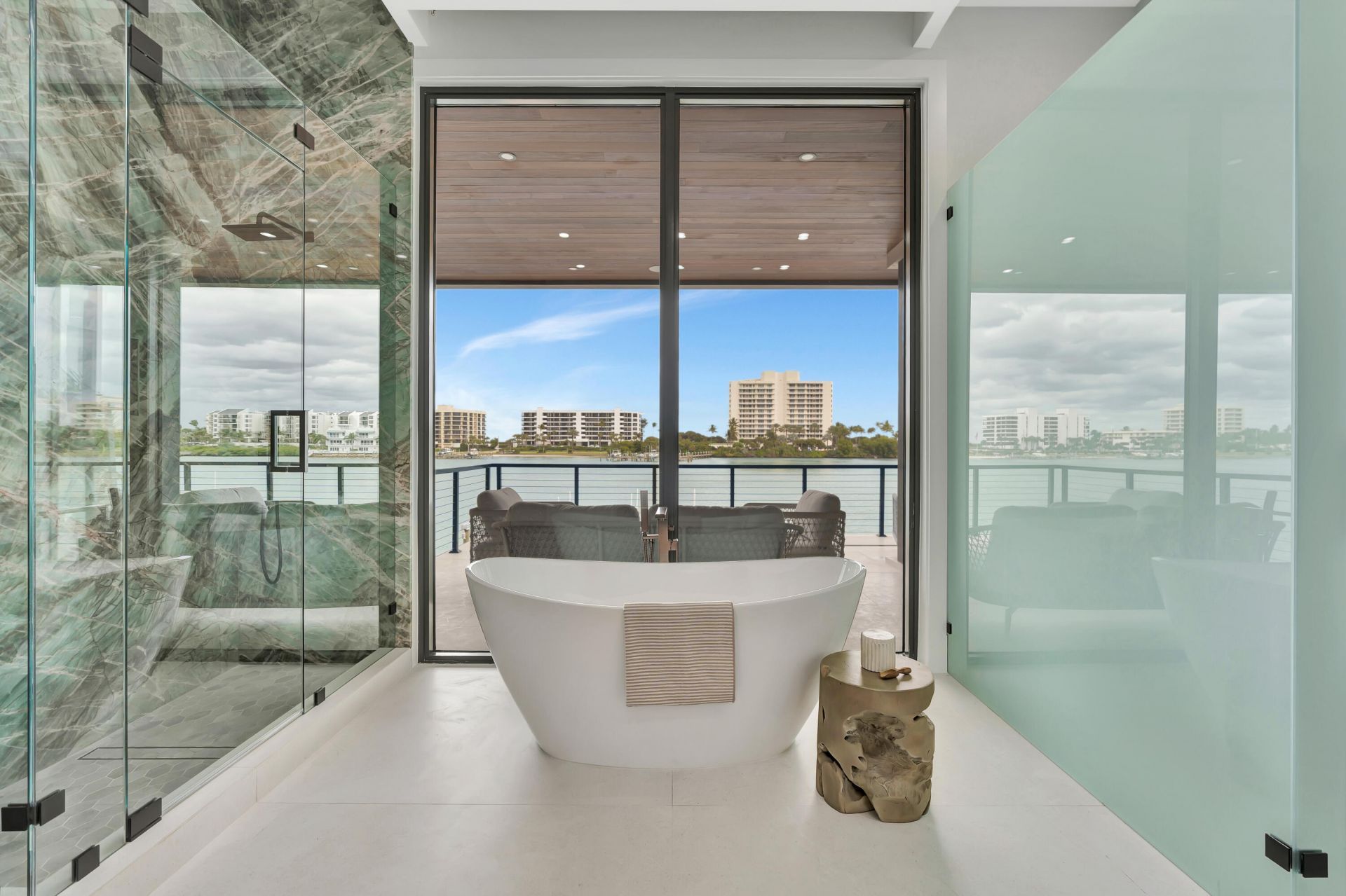 19696 Harbor Road N, Jupiter, FL 33469 Photo