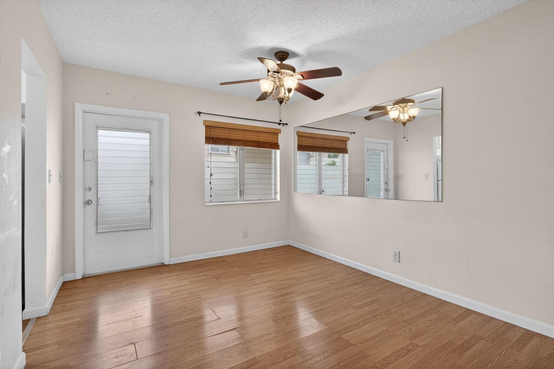 2115 NE 42nd Court, Unit 103, Lighthouse Point, FL 33064 Photo