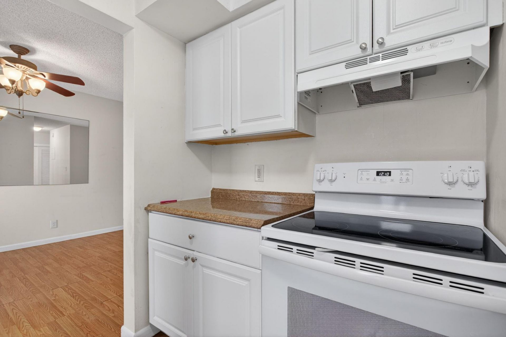 2115 NE 42nd Court, Unit 103, Lighthouse Point, FL 33064 Photo