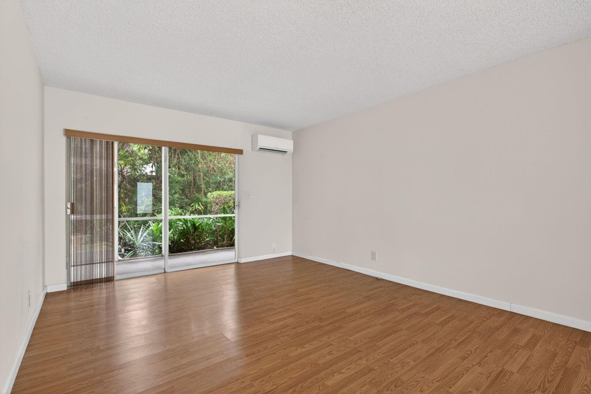 2115 NE 42nd Court, Unit 103, Lighthouse Point, FL 33064 Photo