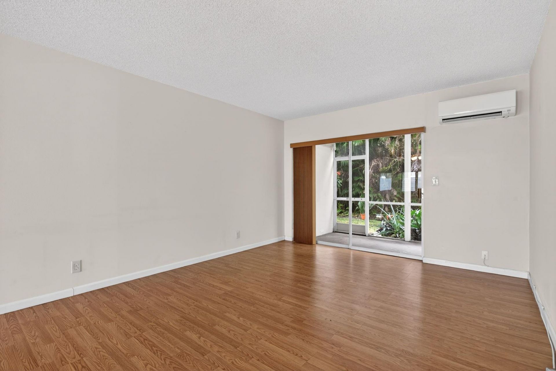 2115 NE 42nd Court, Unit 103, Lighthouse Point, FL 33064 Photo