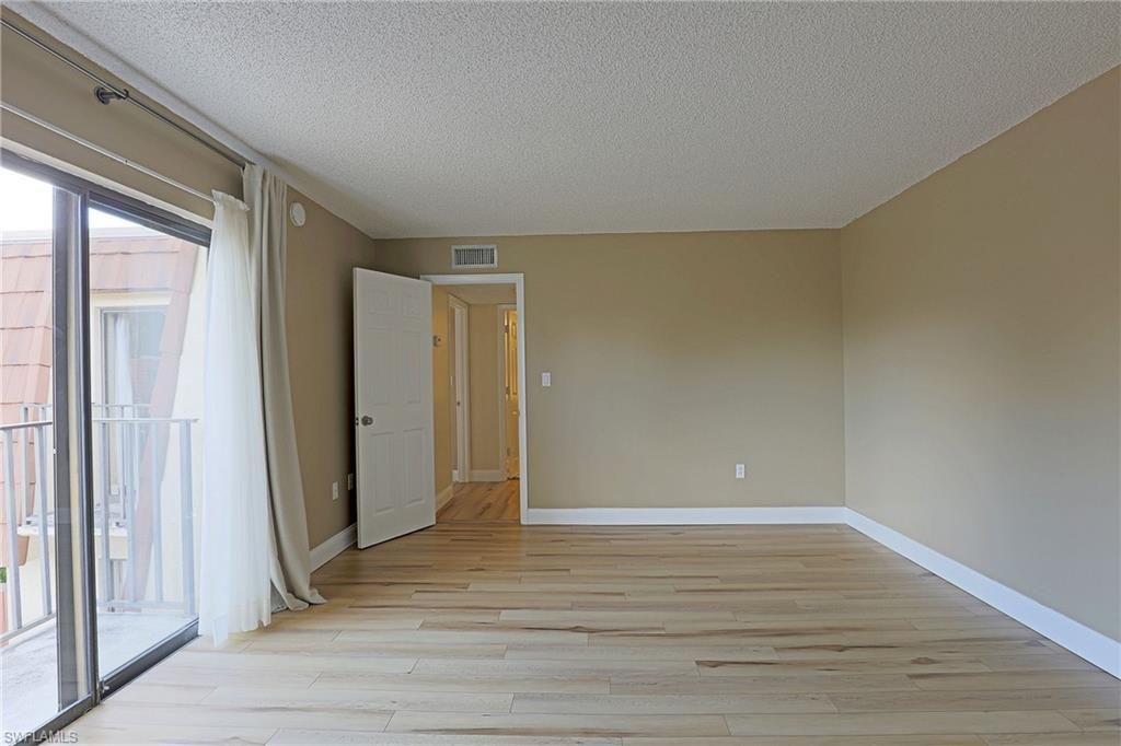 5219 Cedarbend Dr , Unit 4, Fort Myers, FL 33919 Photo