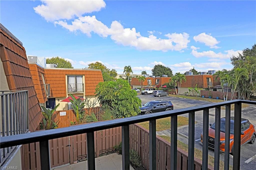 5219 Cedarbend Dr , Unit 4, Fort Myers, FL 33919 Photo