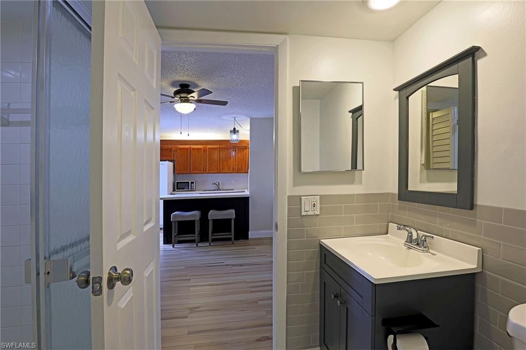 5219 Cedarbend Dr , Unit 4, Fort Myers, FL 33919 Photo