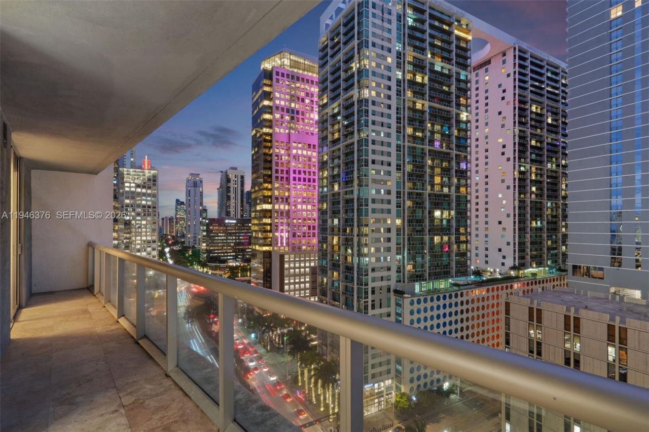 485 Brickell Ave , Unit 1804, Miami, FL 33131 Photo