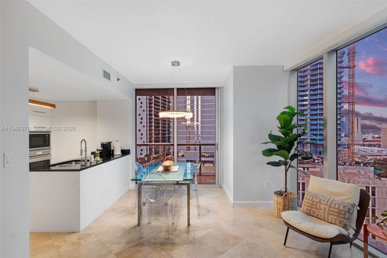 485 Brickell Ave , Unit 1804, Miami, FL 33131 Photo
