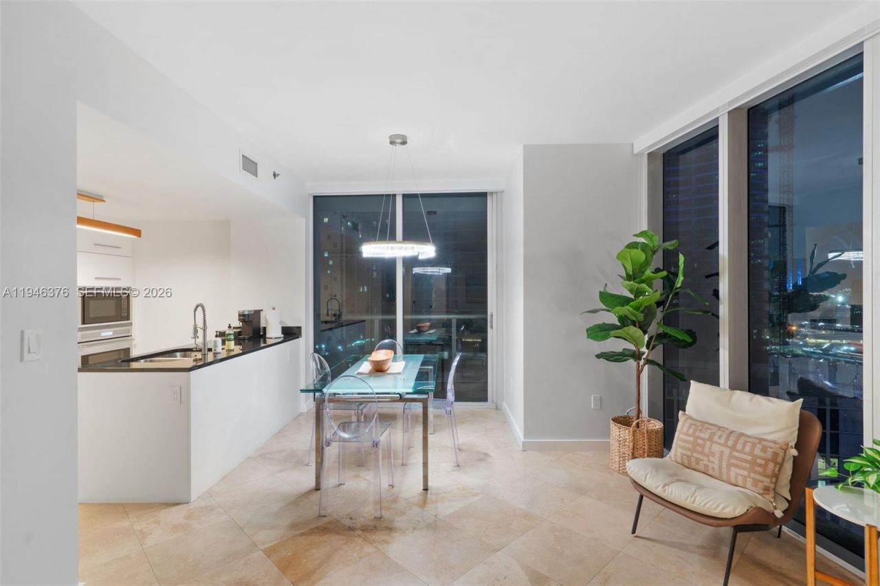 485 Brickell Ave , Unit 1804, Miami, FL 33131 Photo