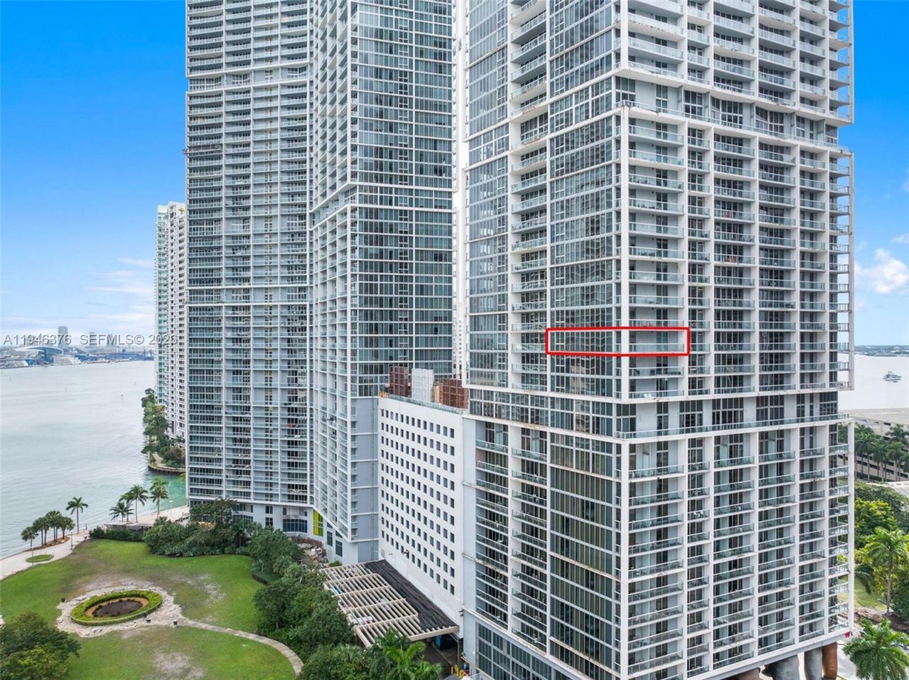 485 Brickell Ave , Unit 1804, Miami, FL 33131 Photo