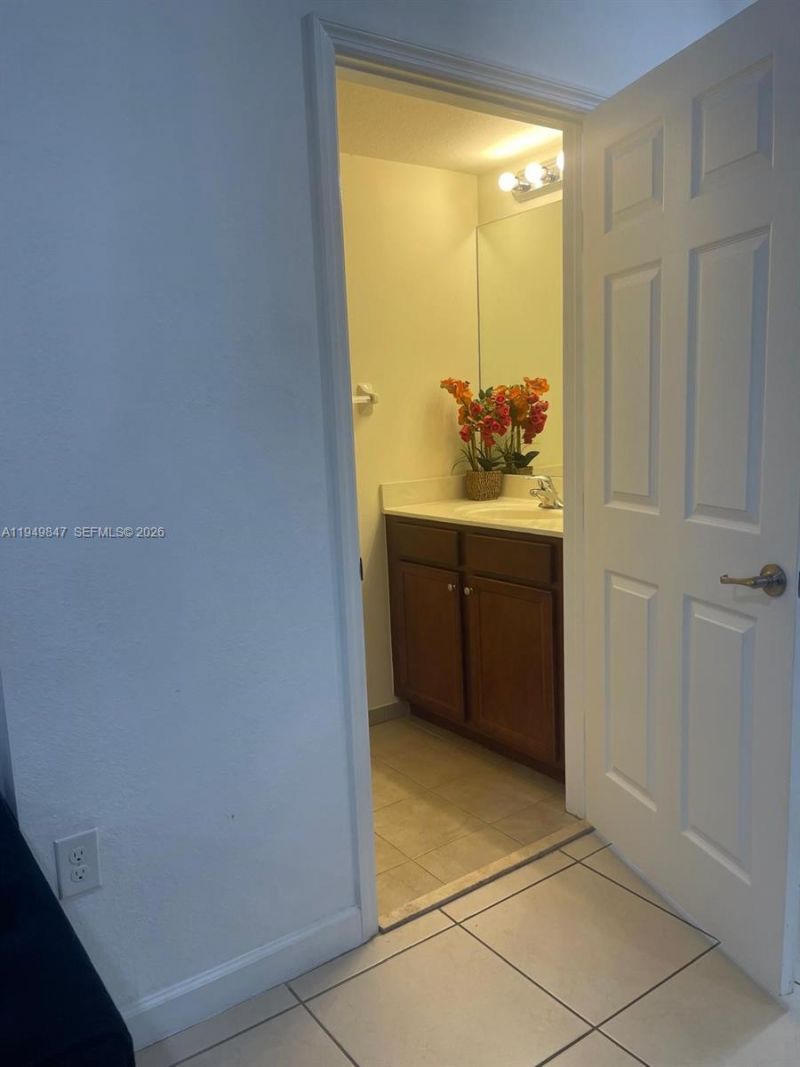 9421 SW 171st Pl , Miami, FL 33196 Photo