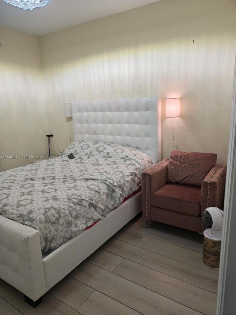 9421 SW 171st Pl , Miami, FL 33196 Photo