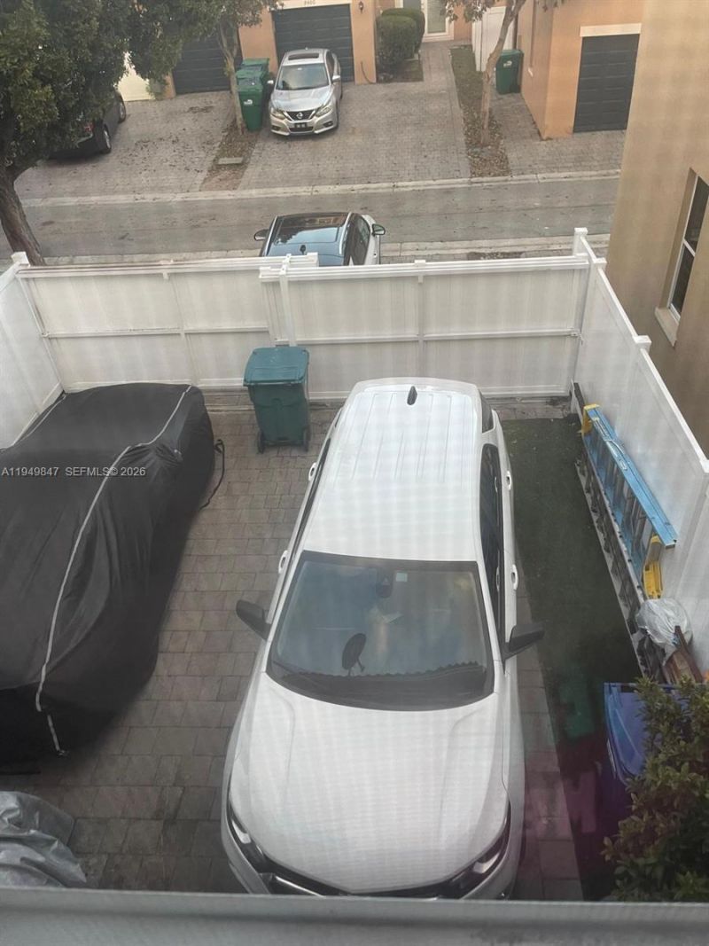 9421 SW 171st Pl , Miami, FL 33196 Photo