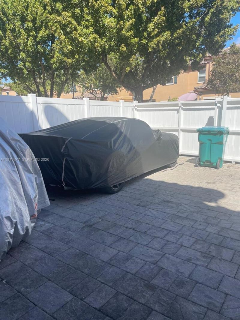 9421 SW 171st Pl , Miami, FL 33196 Photo