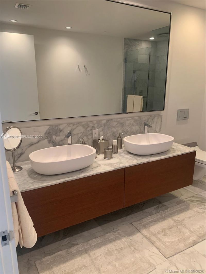 10203 Collins Ave, Unit 604, Bal Harbour, FL 33154 Photo