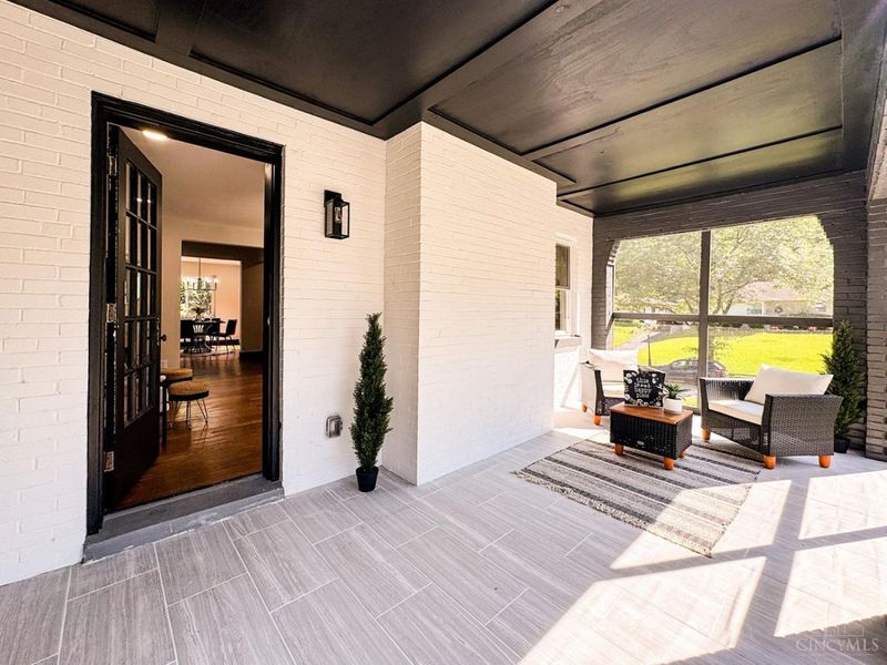 3923 Wess Park Drive, Cincinnati, OH 45217 Photo 16