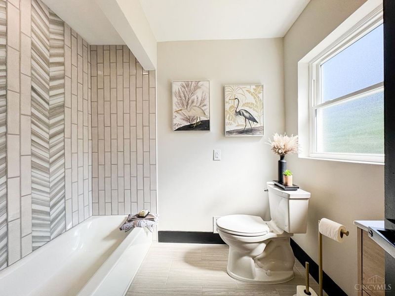 3923 Wess Park Drive, Cincinnati, OH 45217 Photo 38