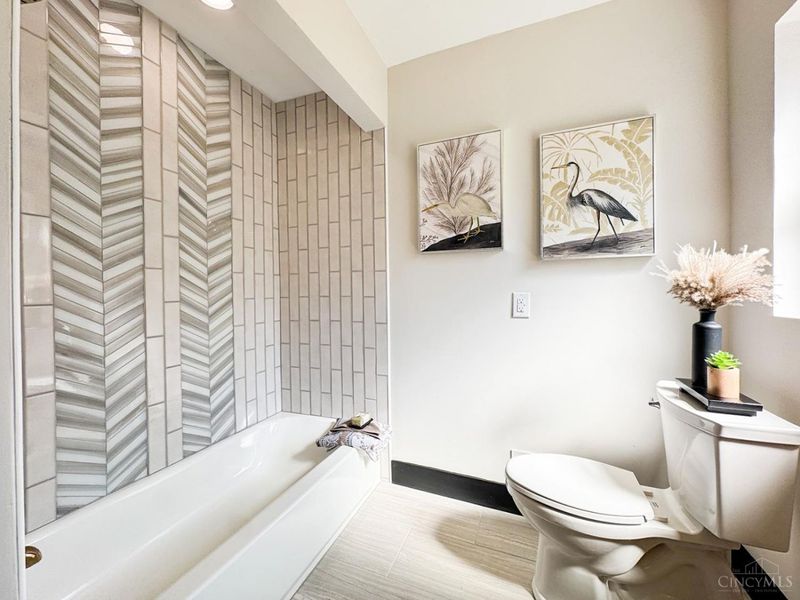 3923 Wess Park Drive, Cincinnati, OH 45217 Photo 39