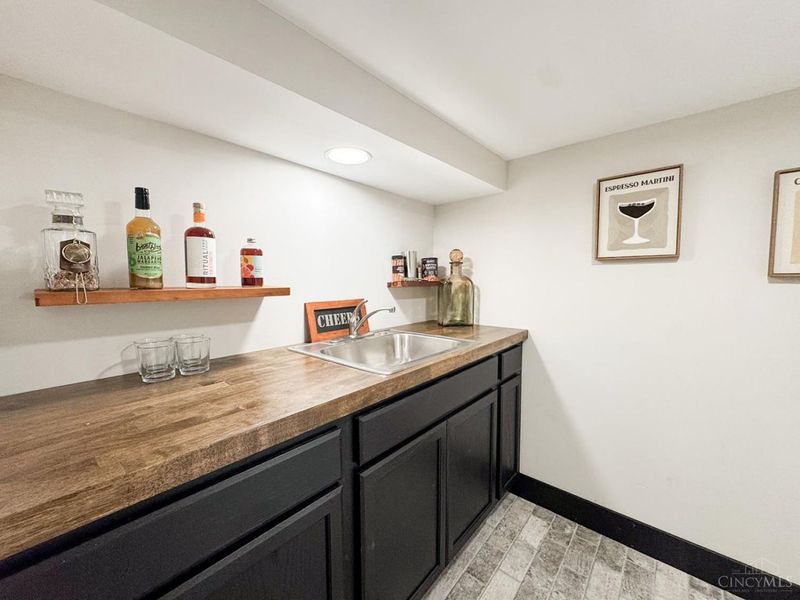 3923 Wess Park Drive, Cincinnati, OH 45217 Photo 48