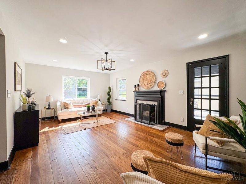 3923 Wess Park Drive, Cincinnati, OH 45217 Photo 5