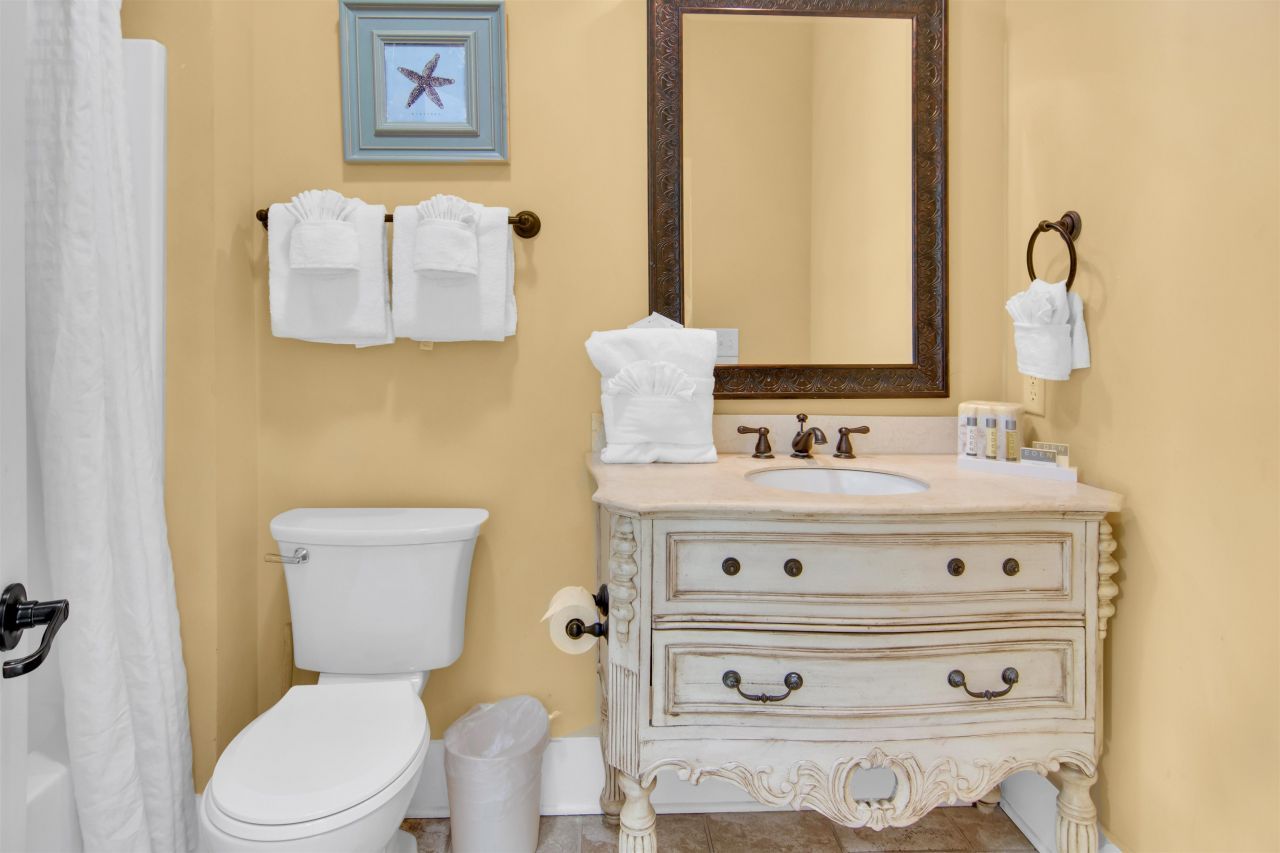 562 Olde Mill Dr. Photo 22