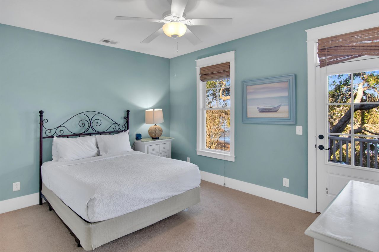 562 Olde Mill Dr. Photo 26