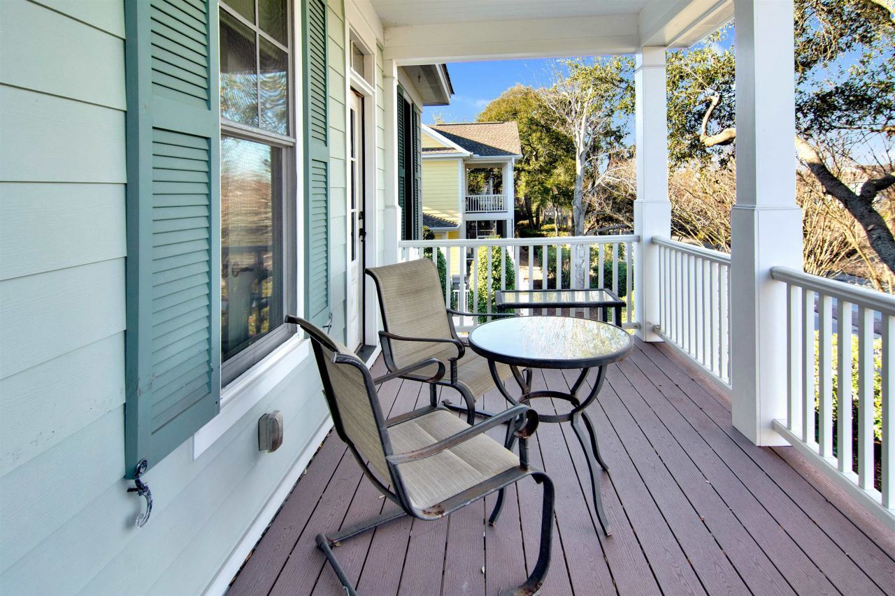 562 Olde Mill Dr. Photo 30