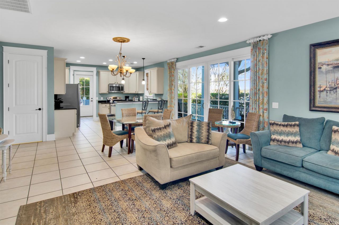 562 Olde Mill Dr. Photo 8