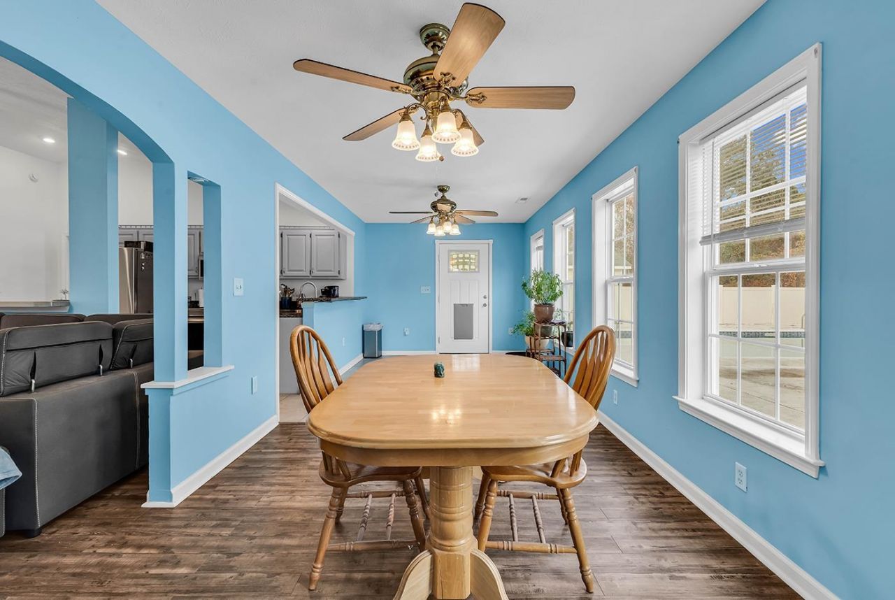 2208 Blair Ct. Photo 7