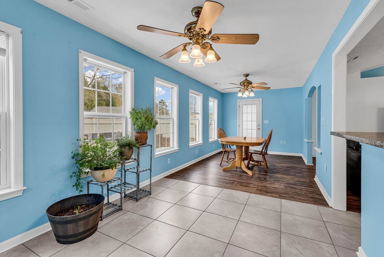 2208 Blair Ct. Photo 9