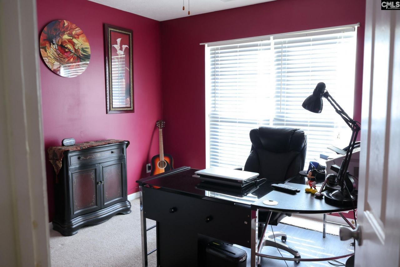 351 Knotts Circle  Photo 9