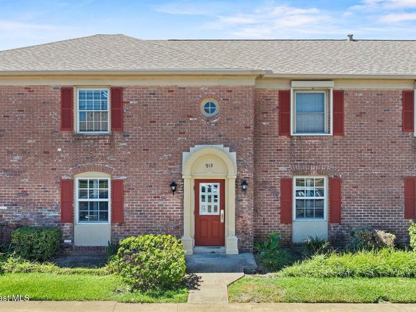 913 S Colonial Court, Unit B, Indian Harbour Beach, FL 32937