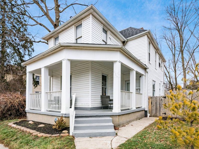 1450 Briarwood Avenue, Columbus, OH 43211 Photo 2