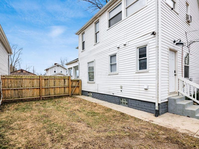 1450 Briarwood Avenue, Columbus, OH 43211 Photo 41