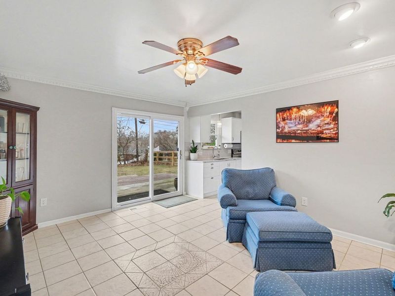 749 Meadow View Drive, Villa Hills, KY 41017 Photo 10