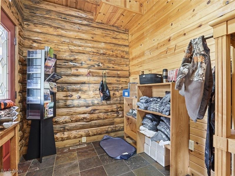 6529 Fallsburg Road NE, Newark, OH 43055 Photo 12