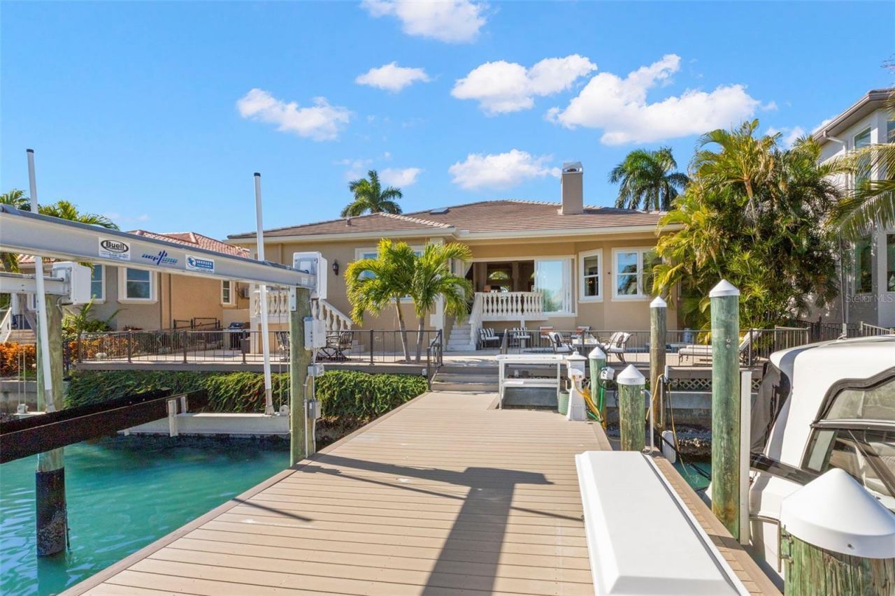 967 Landmark Circle S, Tierra Verde, FL 33715 Photo