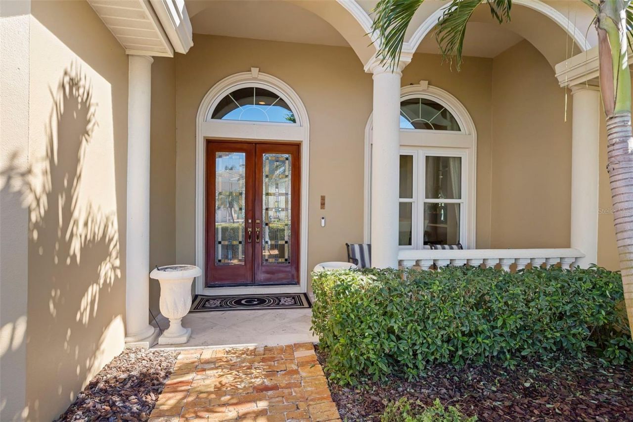 967 Landmark Circle S, Tierra Verde, FL 33715 Photo