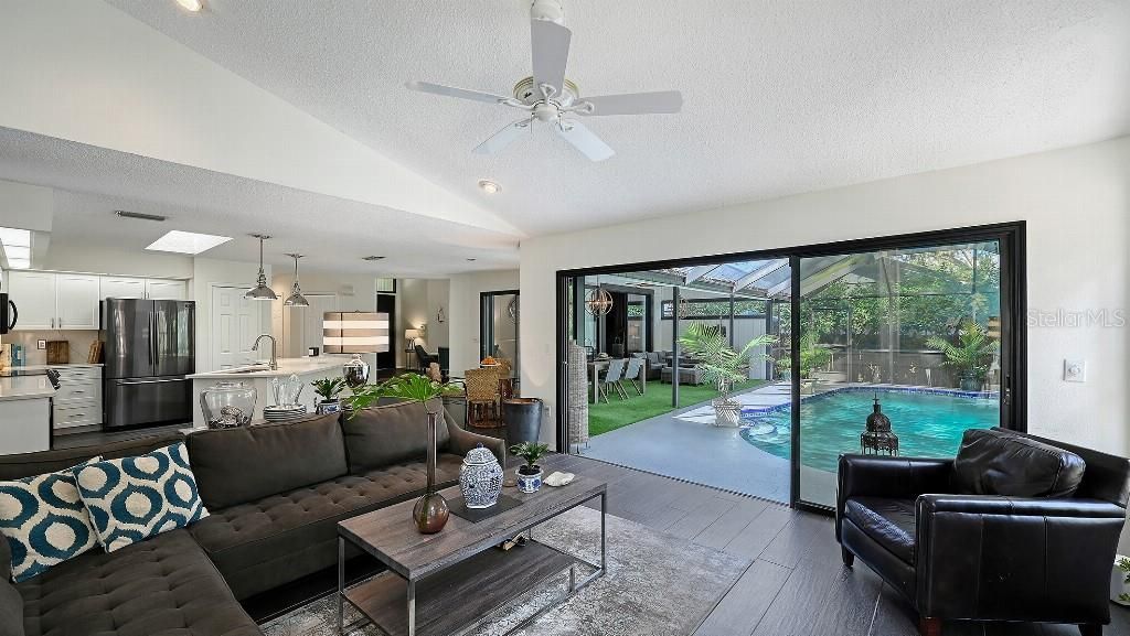 721 Forestview Drive, Sarasota, FL 34232 Photo