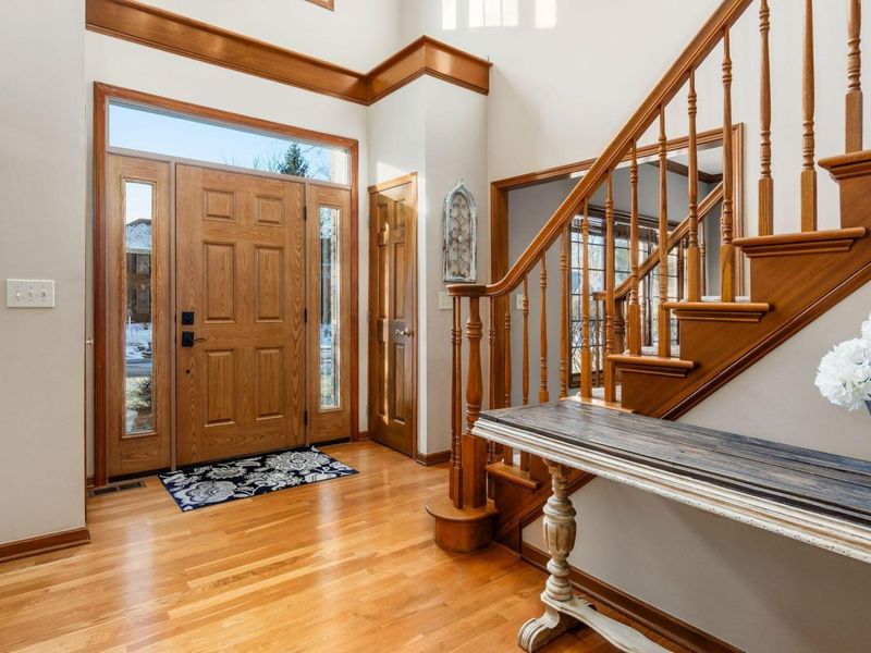 5483 Turnberry Drive, Westerville, OH 43082 Photo 3