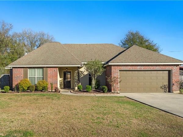 632 FOXFIELD Lane, Madisonville, LA 70447