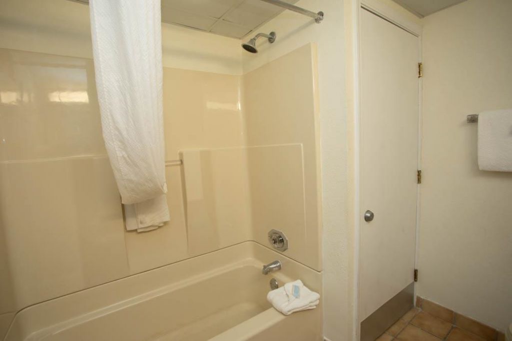 4800 S Ocean Blvd.  Photo 20