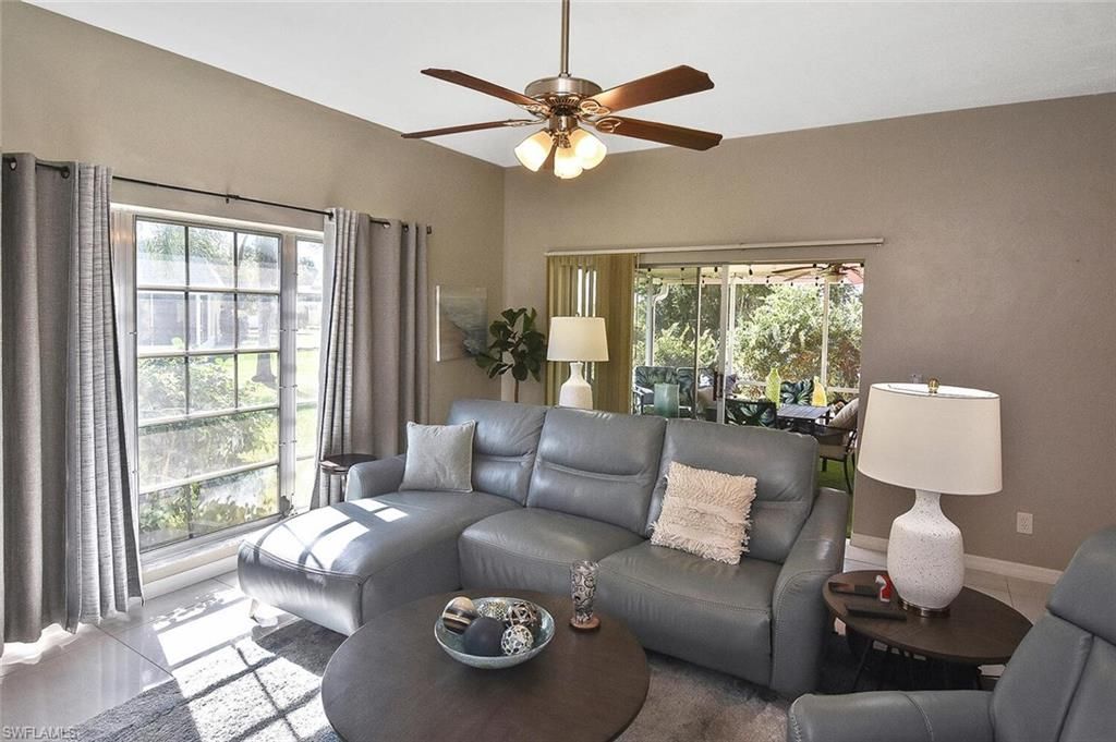 4 Park Lane Cir , Lehigh Acres, FL 33936 Photo