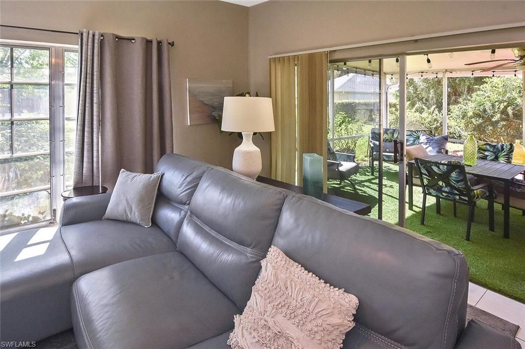4 Park Lane Cir, Lehigh Acres, FL 33936 Photo