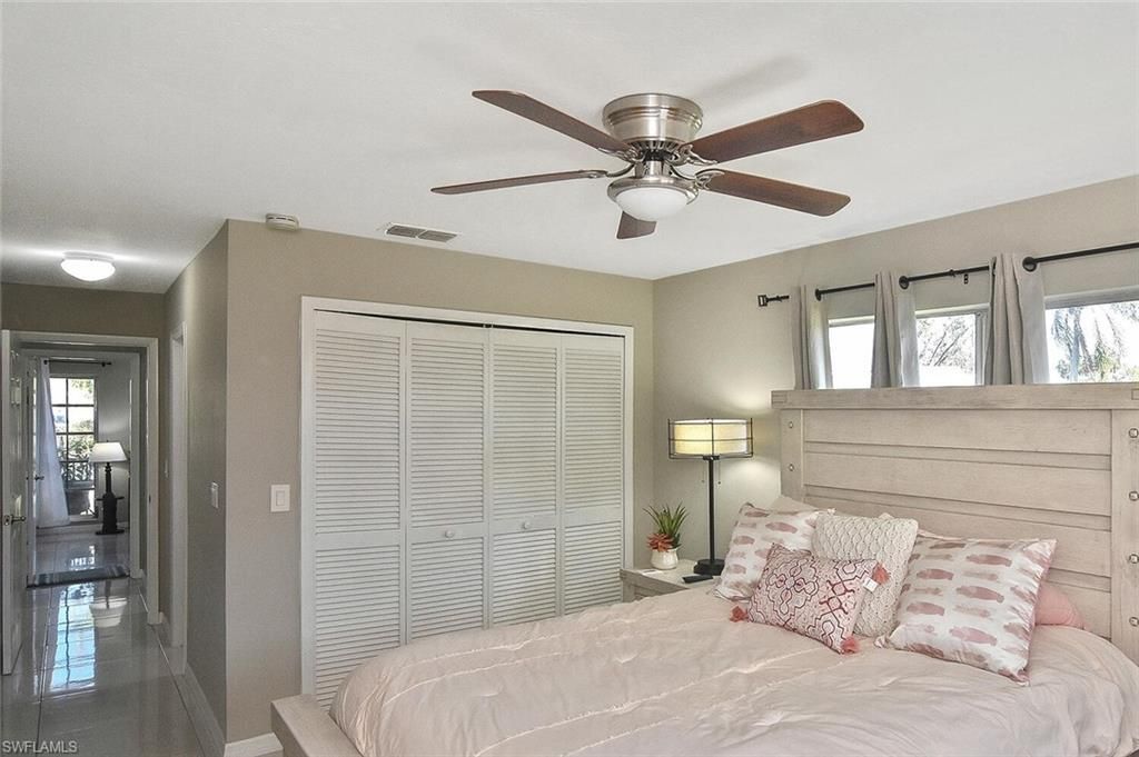 4 Park Lane Cir, Lehigh Acres, FL 33936 Photo