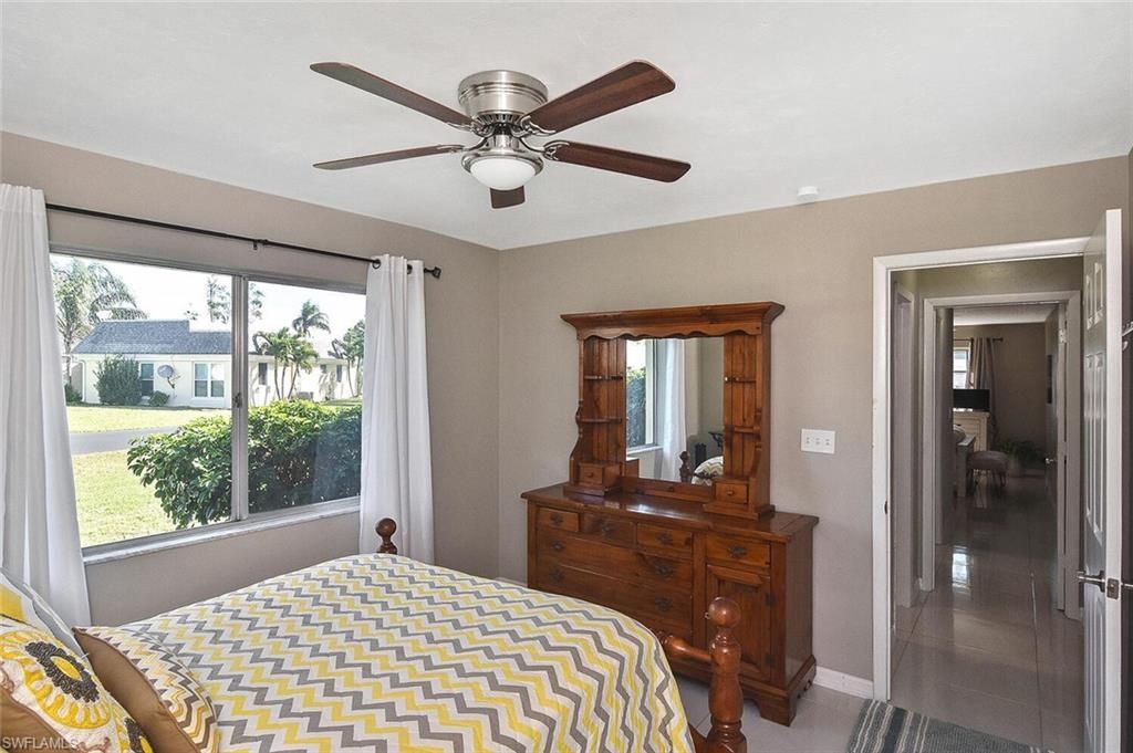 4 Park Lane Cir, Lehigh Acres, FL 33936 Photo
