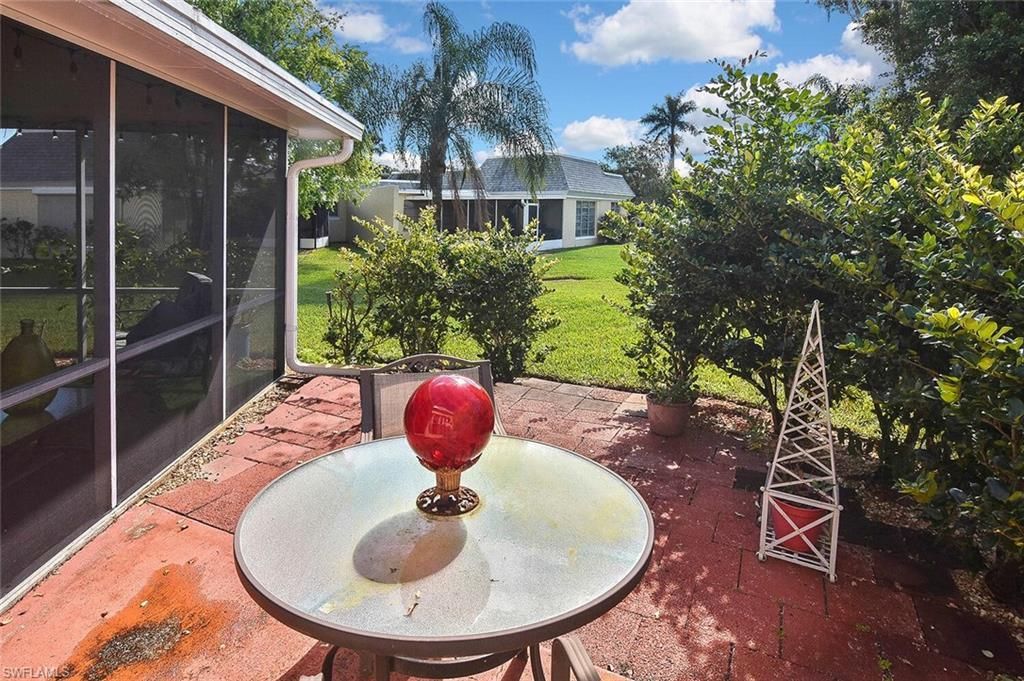 4 Park Lane Cir, Lehigh Acres, FL 33936 Photo