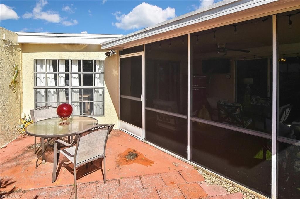 4 Park Lane Cir, Lehigh Acres, FL 33936 Photo