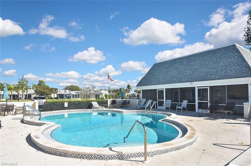 4 Park Lane Cir, Lehigh Acres, FL 33936 Photo