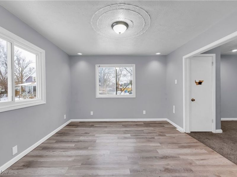 13814 Durkee Avenue, Cleveland, OH 44105 Photo 8