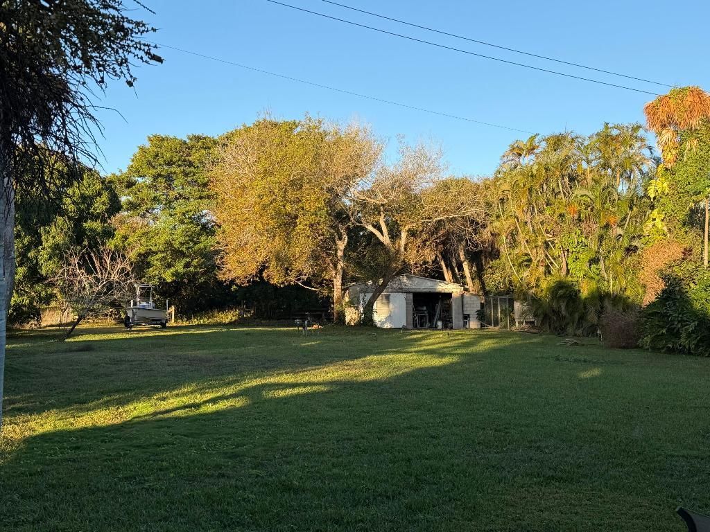 7501 S Indian River Drive, Fort Pierce, FL 34982 Photo
