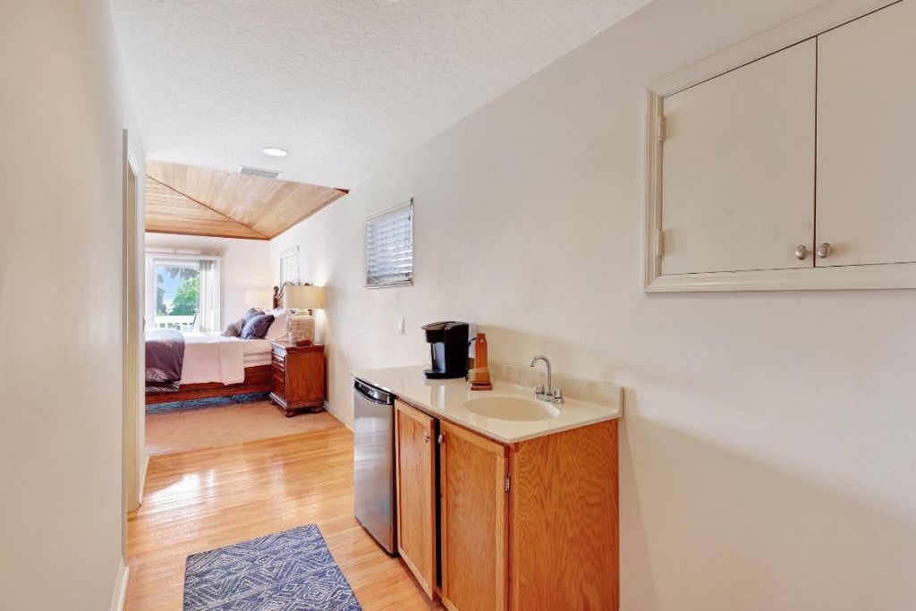 7501 S Indian River Drive, Fort Pierce, FL 34982 Photo